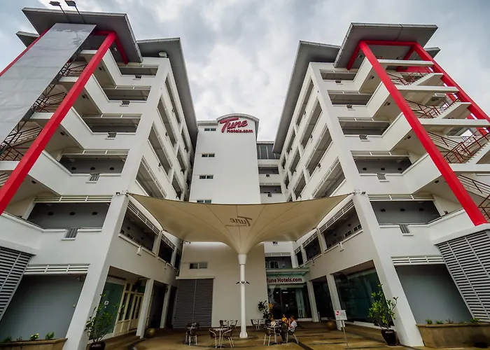 Tune Hotel Klia Aeropolis