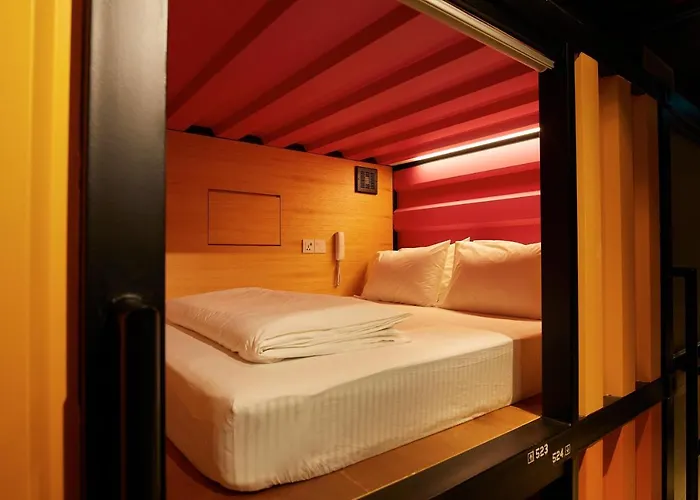 Capsuletransit Landside - Airport - Public Area - Gateway Klia T2, Lvl 1Airport Hotel